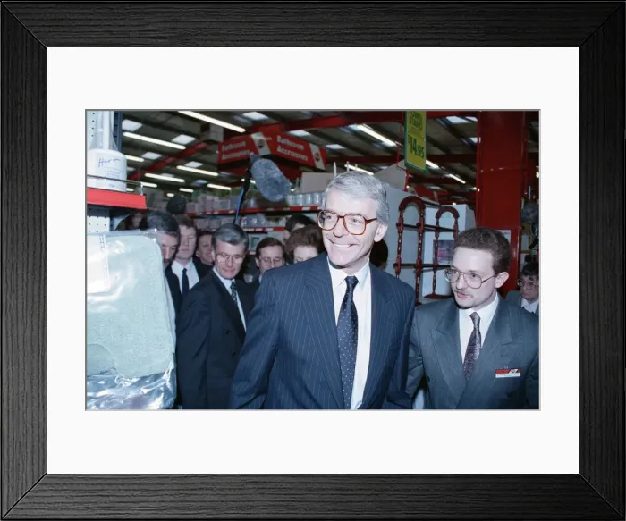 Framed Print : Prime Minister John Major with his wife Norma in a B&Q store Framed Print : Prime Minister John Major with his wife Norma in a B&Q store