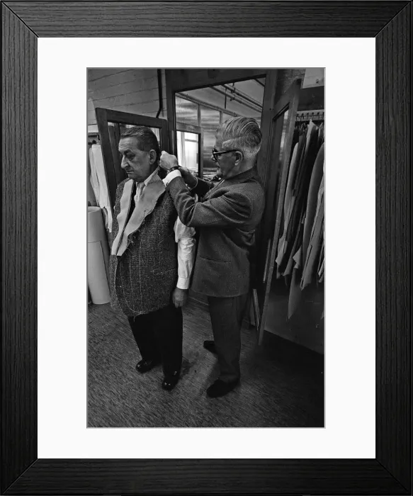 Framed Print : Staff at work at Burton the Tailors, Leeds. Retired Burton machinist Mr Framed Print : Staff at work at Burton the Tailors, Leeds. Retired Burton machinist Mr