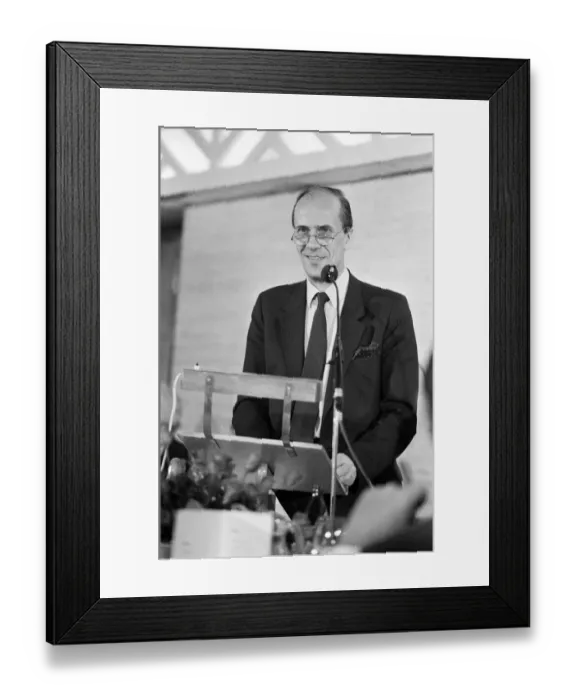 Framed Print : Norman Tebbit at The Savoy Luncheon. 10th June 1986 Framed Print : Norman Tebbit at The Savoy Luncheon. 10th June 1986