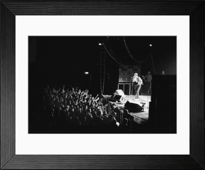 Framed Print : Paul Weller, and his band, The Jam, pictured during their final ever gig in 1982 Framed Print : Paul Weller, and his band, The Jam, pictured during their final ever gig in 1982