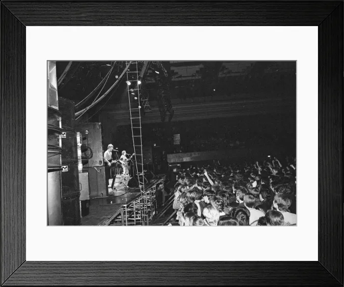 Framed Print : Paul Weller, and his band, The Jam, pictured during their final ever gig in 1982 Framed Print : Paul Weller, and his band, The Jam, pictured during their final ever gig in 1982