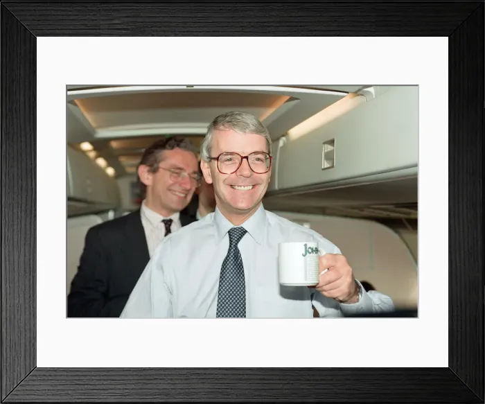 Framed Print : John Major during the general election campaign, pictured on an aeroplane. 8th April 1992 Framed Print : John Major during the general election campaign, pictured on an aeroplane. 8th April 1992