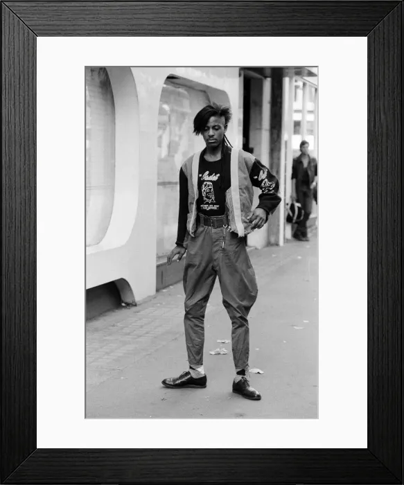 Framed Print : Jeffrey Daniel from pop group Shalamar, in London, showing his dance moves Framed Print : Jeffrey Daniel from pop group Shalamar, in London, showing his dance moves