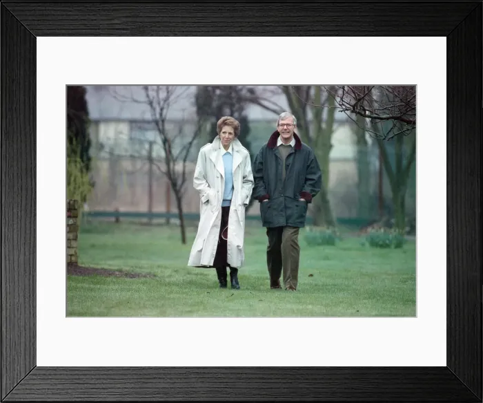 Framed Print : Prime Minister John Major and his wife Norma. 15th March 1992 Framed Print : Prime Minister John Major and his wife Norma. 15th March 1992