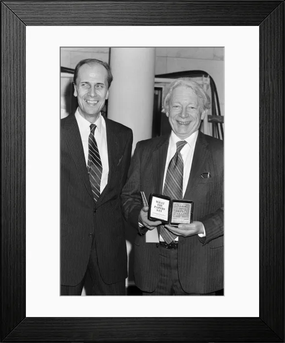 Framed Print : Geoffrey Goodman, Daily Mirror journalist, presented with Granada TV