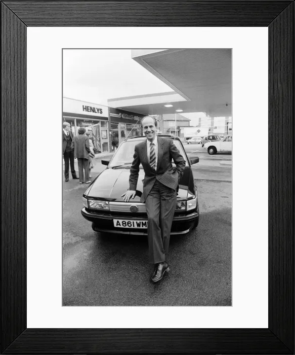 Framed Print : Norman Tebbit, Employment minister, at Henleys Garage, Chingford, Essex Framed Print : Norman Tebbit, Employment minister, at Henleys Garage, Chingford, Essex