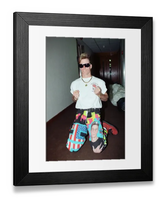 Framed Print : Vanilla Ice visits Capital Radio, London. 10th April 1991 Framed Print : Vanilla Ice visits Capital Radio, London. 10th April 1991