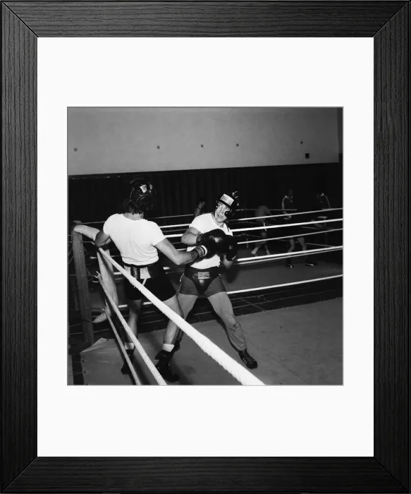 Framed Print : Alan Minter (born 17 August 1951) is a British former professional boxer who competed