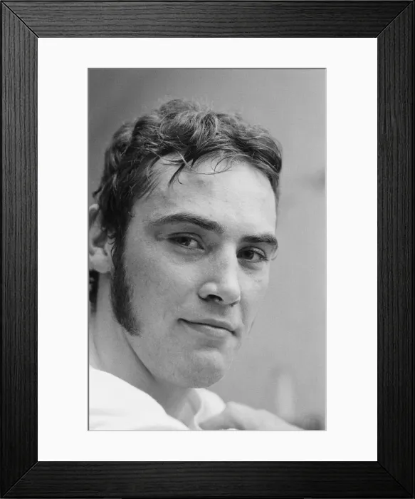 Framed Print : Alan Minter (born 17 August 1951) is a British former professional boxer who competed Framed Print : Alan Minter (born 17 August 1951) is a British former professional boxer who competed