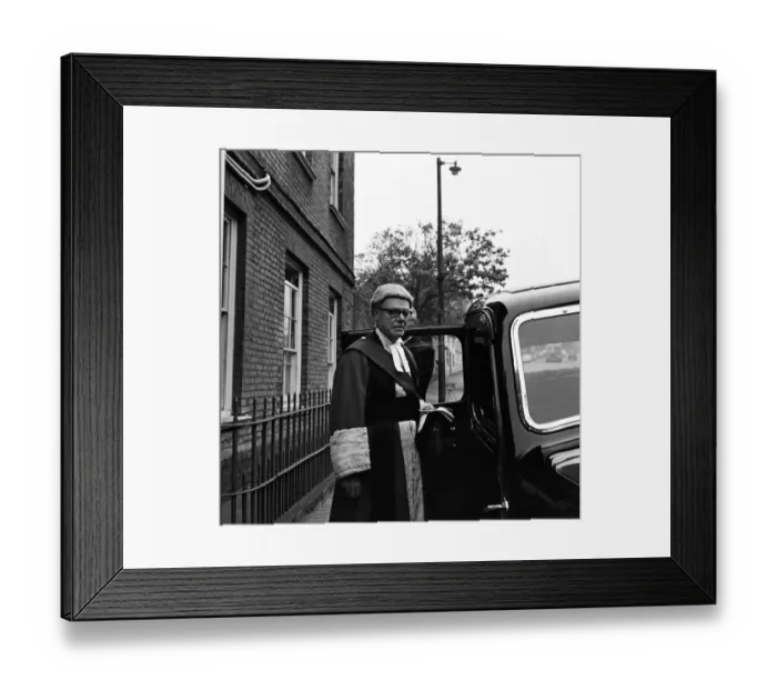 Framed Print : Horse doping trial at Lewes. Justice Melford Stevenson leaving for the court to sum up Framed Print : Horse doping trial at Lewes. Justice Melford Stevenson leaving for the court to sum up