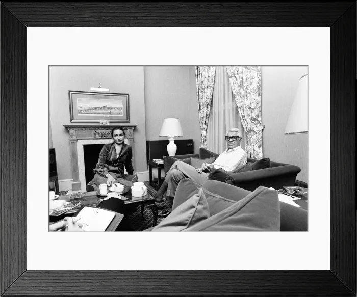Framed Print : Cary Grant, interview with Sunday Mirror Journalist Eve Pollard Framed Print : Cary Grant, interview with Sunday Mirror Journalist Eve Pollard