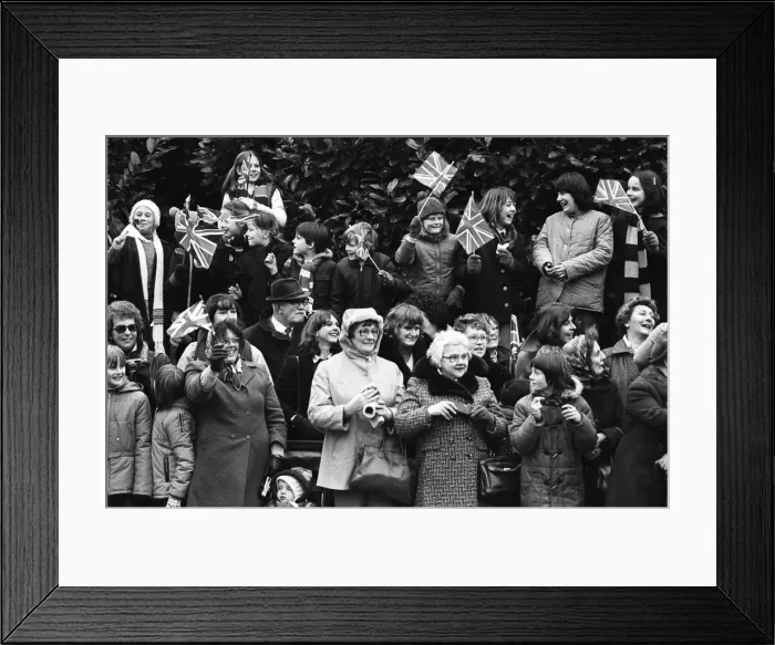 Framed Print : Queen Elizabeth II opens the Royal Surrey County Hospital