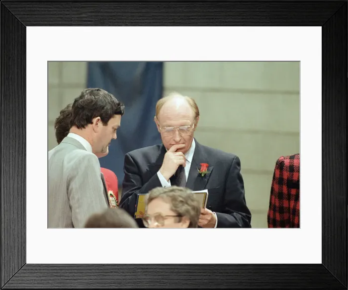 Framed Print : Labour leader Neil Kinnock receives the results of the 1992 General Election Framed Print : Labour leader Neil Kinnock receives the results of the 1992 General Election