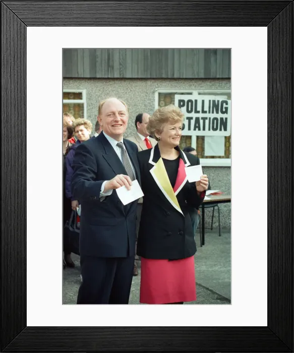 Framed Print : Labour leader Neil Kinnock and his wife Glenys cast their votes at Pontllanfraith Framed Print : Labour leader Neil Kinnock and his wife Glenys cast their votes at Pontllanfraith
