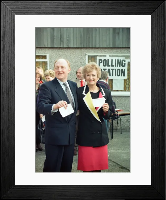Framed Print : Labour leader Neil Kinnock and his wife Glenys cast their votes at Pontllanfraith Framed Print : Labour leader Neil Kinnock and his wife Glenys cast their votes at Pontllanfraith