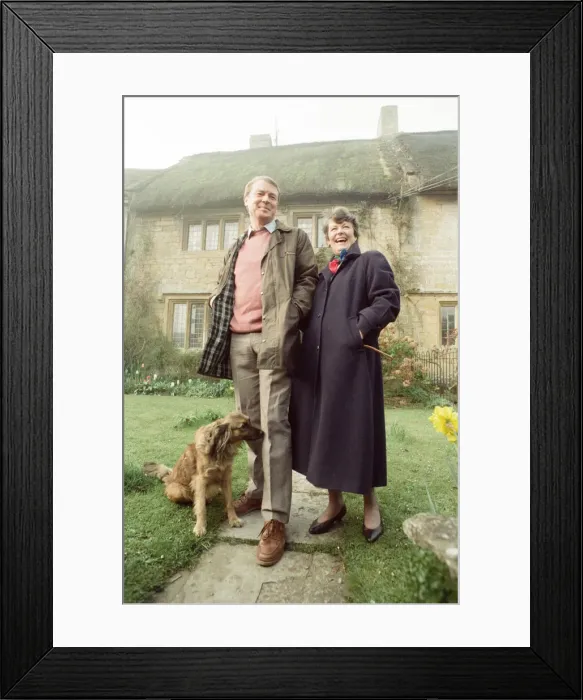 Framed Print : Liberal Democrat leader Paddy Ashdown at home in Norton-sub-Hamdon, Somerset Framed Print : Liberal Democrat leader Paddy Ashdown at home in Norton-sub-Hamdon, Somerset