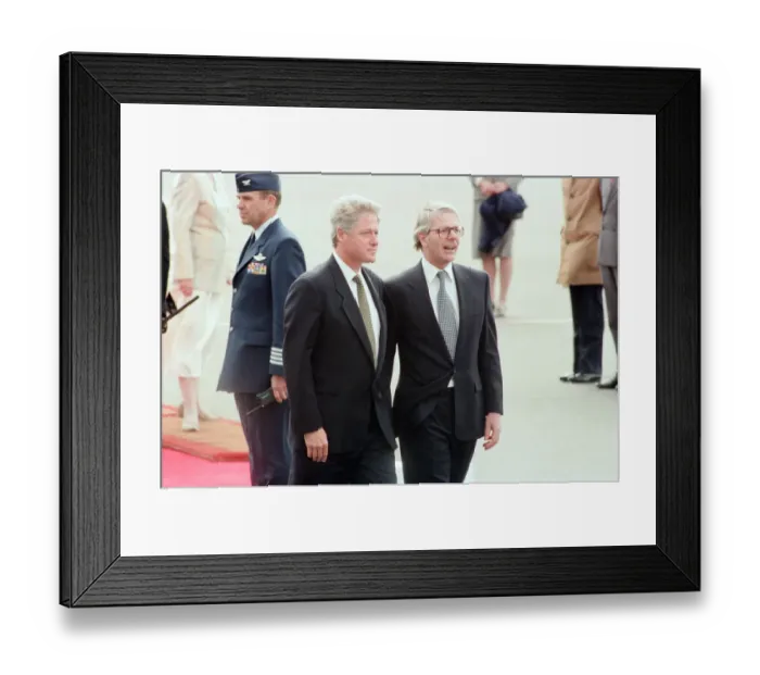 Framed Print : US President Bill Clinton is met at RAF Mildenhall, Suffolk Framed Print : US President Bill Clinton is met at RAF Mildenhall, Suffolk
