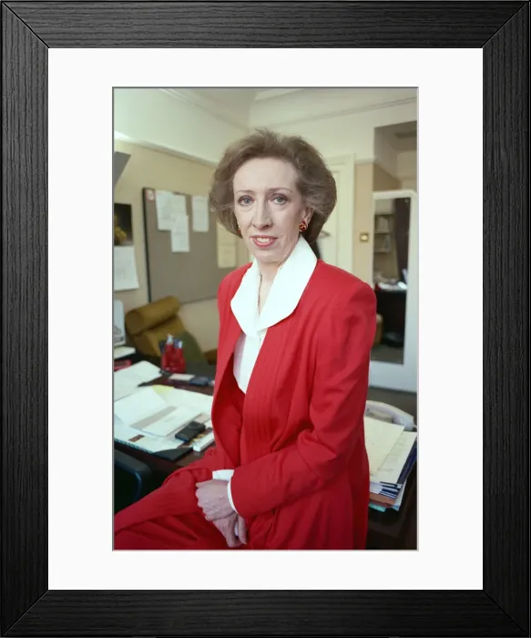 Framed Print : Shadow Chief Secretary to the Treasury Margaret Beckett. 13th February 1992 Framed Print : Shadow Chief Secretary to the Treasury Margaret Beckett. 13th February 1992