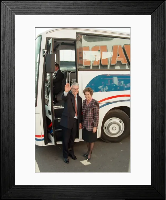 Framed Print : Prime Minister John Major and wife Norma pictured during the general election campaign