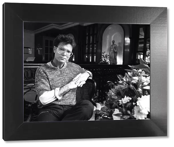 Cliff Richard sitting in a church - 29th July 1987
