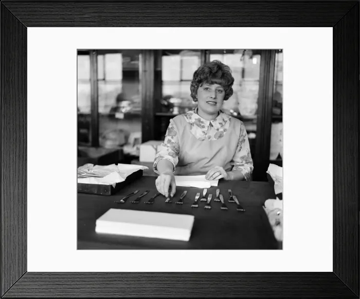 Framed Print : Staff at work at Viners Cutlery, Sheffield. 3rd September 1967 Framed Print : Staff at work at Viners Cutlery, Sheffield. 3rd September 1967