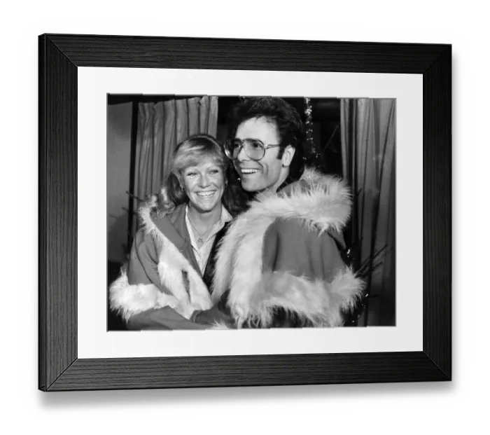 Framed Print : Sue Barker and Cliff Richard laughing during Variety Club lunch - December 1983 Framed Print : Sue Barker and Cliff Richard laughing during Variety Club lunch - December 1983