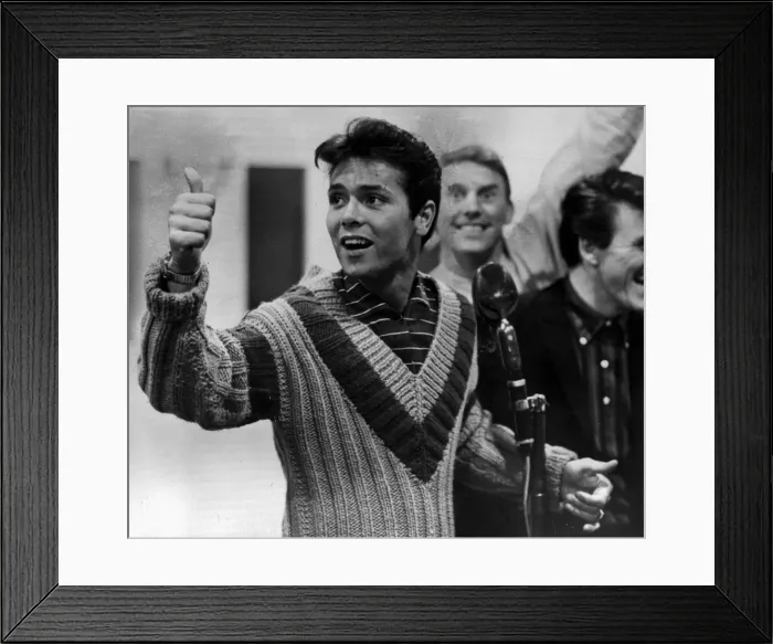 Framed Print : CLIFF RICHARD AT E. M. I. STUDIOs IN ST. JOHNs WOOD, LONDON Framed Print : CLIFF RICHARD AT E. M. I. STUDIOs IN ST. JOHNs WOOD, LONDON