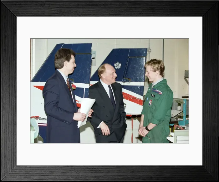 Framed Print : Labour leader Neil Kinnock visits the British Airways training centre at Heathrow Airport