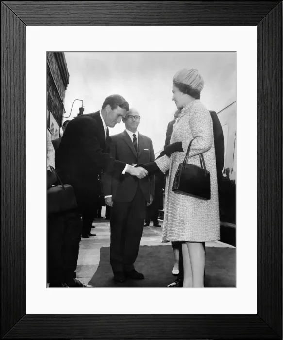 Framed Print : Queen Elizabeth II during the Royal visit to the North West Framed Print : Queen Elizabeth II during the Royal visit to the North West