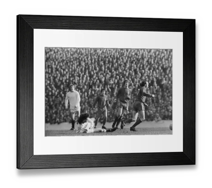 Framed Print : Middlesbrough 0 v Manchester United 3. FA Cup 5th round replay at Ayresome Park Framed Print : Middlesbrough 0 v Manchester United 3. FA Cup 5th round replay at Ayresome Park