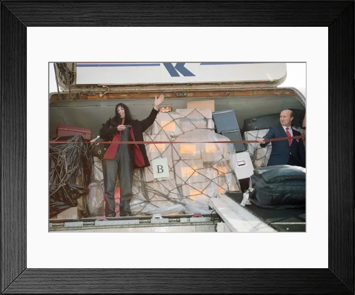 Framed Print : Cher, American singer and actress at London Gatwick Airport Framed Print : Cher, American singer and actress at London Gatwick Airport