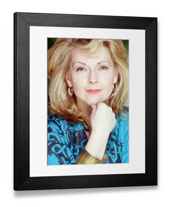Framed Print : Toyah Willcox, British Singer, pictured at home, January 1996