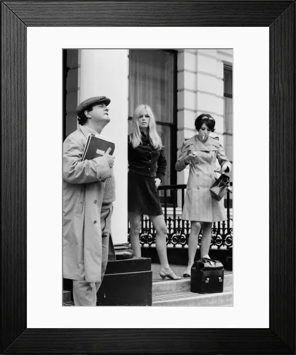 Framed Print : Brigitte Bardot, French actress, filming outside the Windsor Hotel, Lancaster Gate Framed Print : Brigitte Bardot, French actress, filming outside the Windsor Hotel, Lancaster Gate
