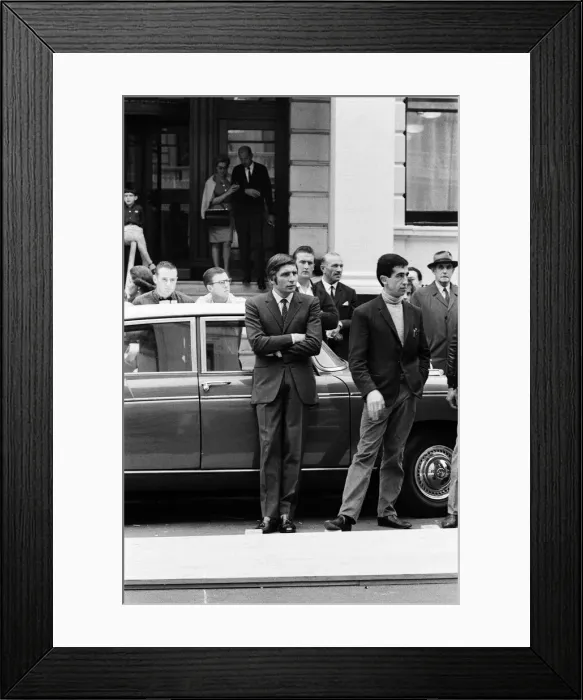 Framed Print : Brigitte Bardot, French actress, filming outside the Windsor Hotel, Lancaster Gate Framed Print : Brigitte Bardot, French actress, filming outside the Windsor Hotel, Lancaster Gate