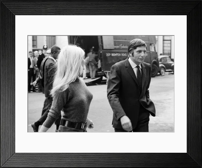 Framed Print : Brigitte Bardot, French actress, filming outside the Windsor Hotel, Lancaster Gate Framed Print : Brigitte Bardot, French actress, filming outside the Windsor Hotel, Lancaster Gate