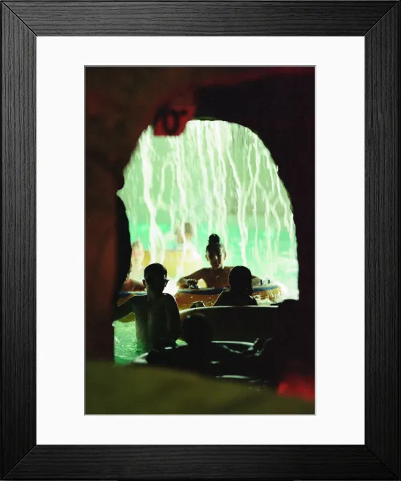 Framed Print : Wet N Wild indoor water park situated in North Shields, Tyne and Wear, England