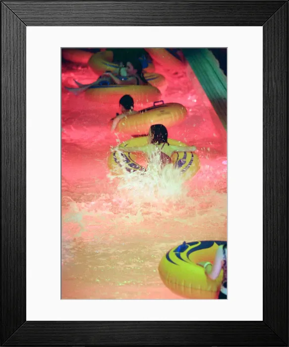 Framed Print : Wet N Wild indoor water park situated in North Shields, Tyne and Wear, England Framed Print : Wet N Wild indoor water park situated in North Shields, Tyne and Wear, England