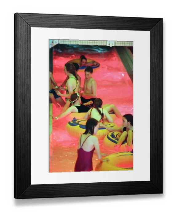 Framed Print : Wet N Wild indoor water park situated in North Shields, Tyne and Wear, England