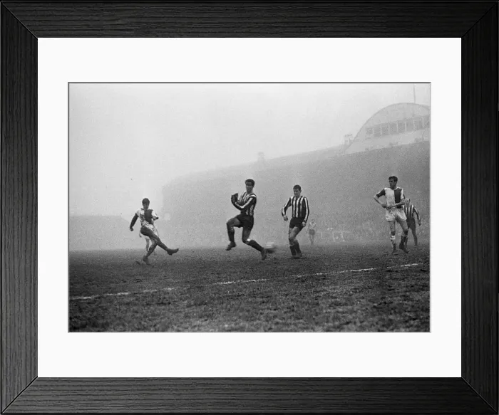 Framed Print : Newcastle United v Blackburn Rovers. Pictured, Blackburn Rovers outside right, Darling Framed Print : Newcastle United v Blackburn Rovers. Pictured, Blackburn Rovers outside right, Darling