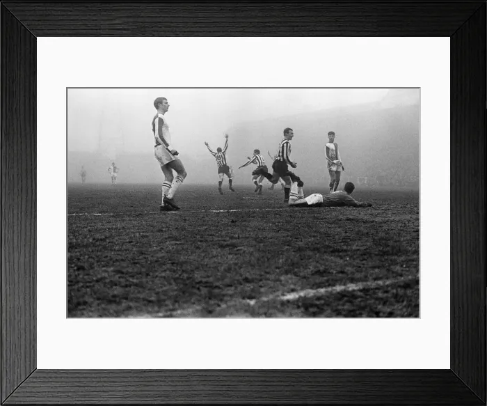 Framed Print : Newcastle United v Blackburn Rovers. Pictured, Dave Hilley (8 Framed Print : Newcastle United v Blackburn Rovers. Pictured, Dave Hilley (8