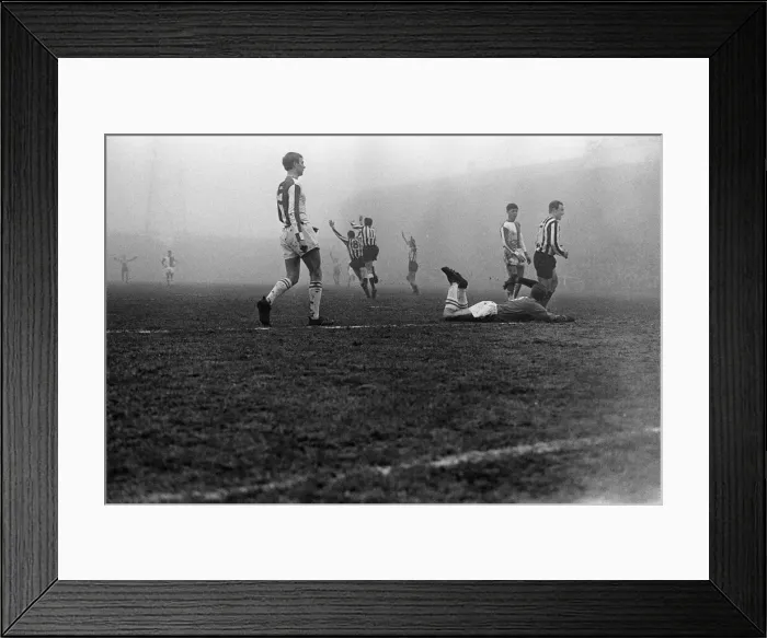 Framed Print : Newcastle United v Blackburn Rovers. Pictured, Dave Hilley (8 Framed Print : Newcastle United v Blackburn Rovers. Pictured, Dave Hilley (8
