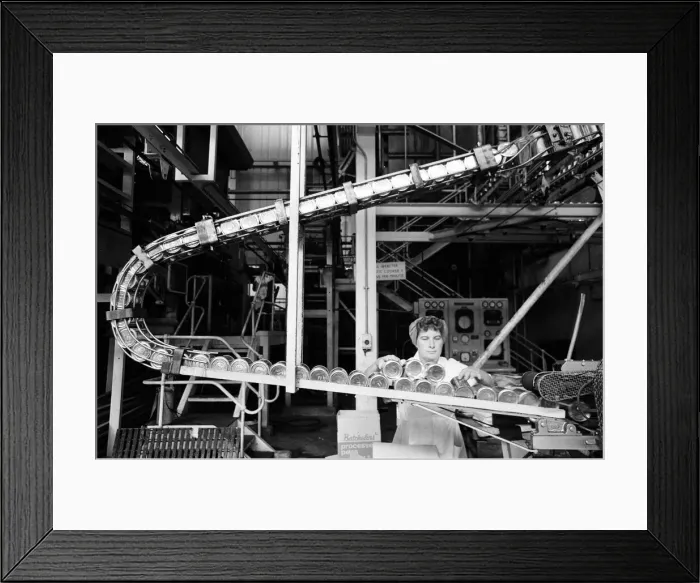 Framed Print : Batchelors food factory, Wadsley Bridge, Sheffield. 4th September 1967 Framed Print : Batchelors food factory, Wadsley Bridge, Sheffield. 4th September 1967