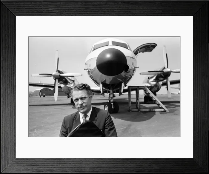 Framed Print : Production of the Hawker Siddeley 748 at Woodford Aerodrome, Greater Manchester