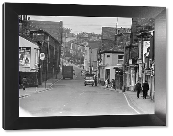 General scenes of Lumb Lane, Bradford, West Yorkshire. 17th September 1971
