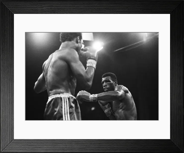 Framed Print : John Conteh vs Matthew Saad Muhammad I. For WBC light-heavyweight title, Steel Pier