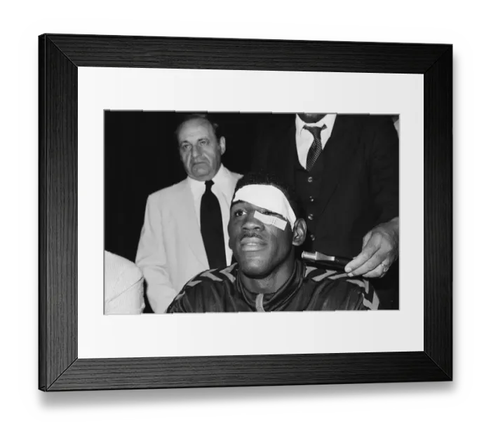 Framed Print : John Conteh vs Matthew Saad Muhammad I. For WBC light-heavyweight title, Steel Pier