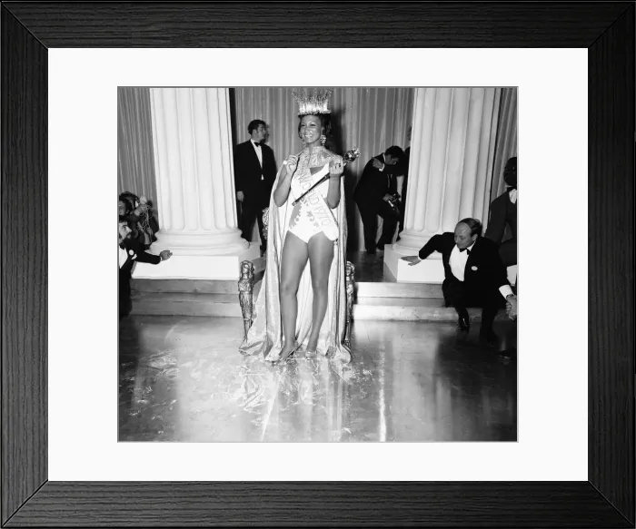 Framed Print : Miss World Beauty Competition at the Royal Albert Hall, London, Friday 20th November 1970 Framed Print : Miss World Beauty Competition at the Royal Albert Hall, London, Friday 20th November 1970