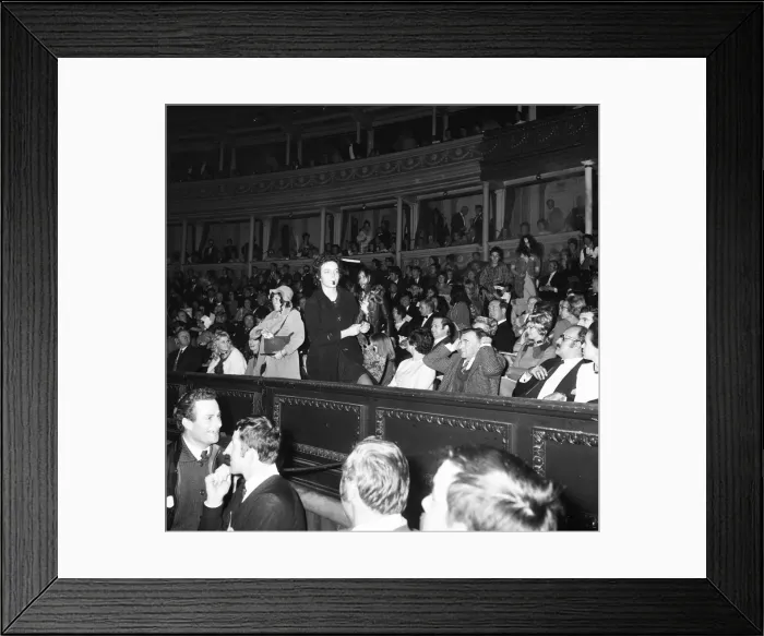 Framed Print : Miss World Beauty Competition at the Royal Albert Hall, London