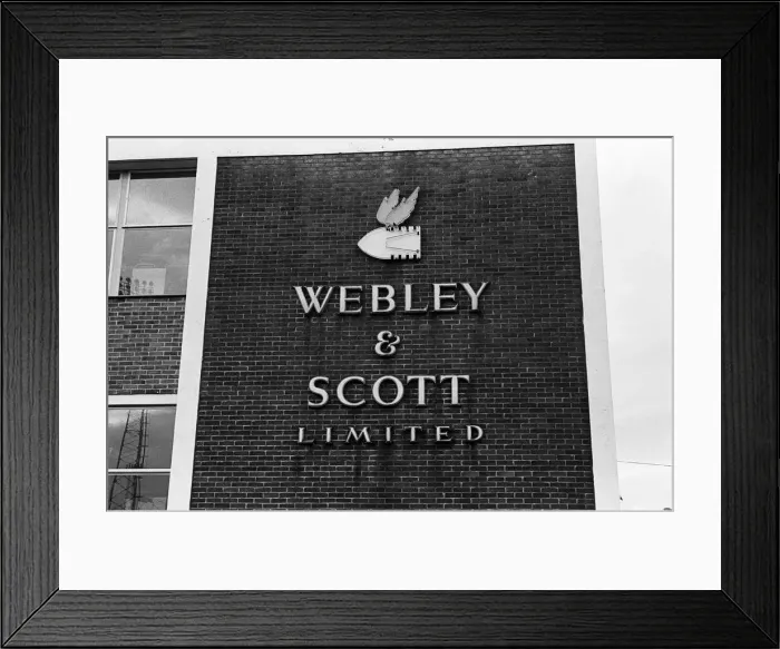 Framed Print : Webley & Scott, gun makers in Birmingham, West Midlands Framed Print : Webley & Scott, gun makers in Birmingham, West Midlands