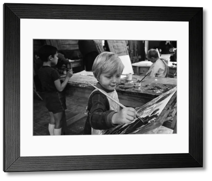 Framed Print : Families at Birminghams Art Centre. Birmingham, West Midlands. 2nd October 1967 Framed Print : Families at Birminghams Art Centre. Birmingham, West Midlands. 2nd October 1967